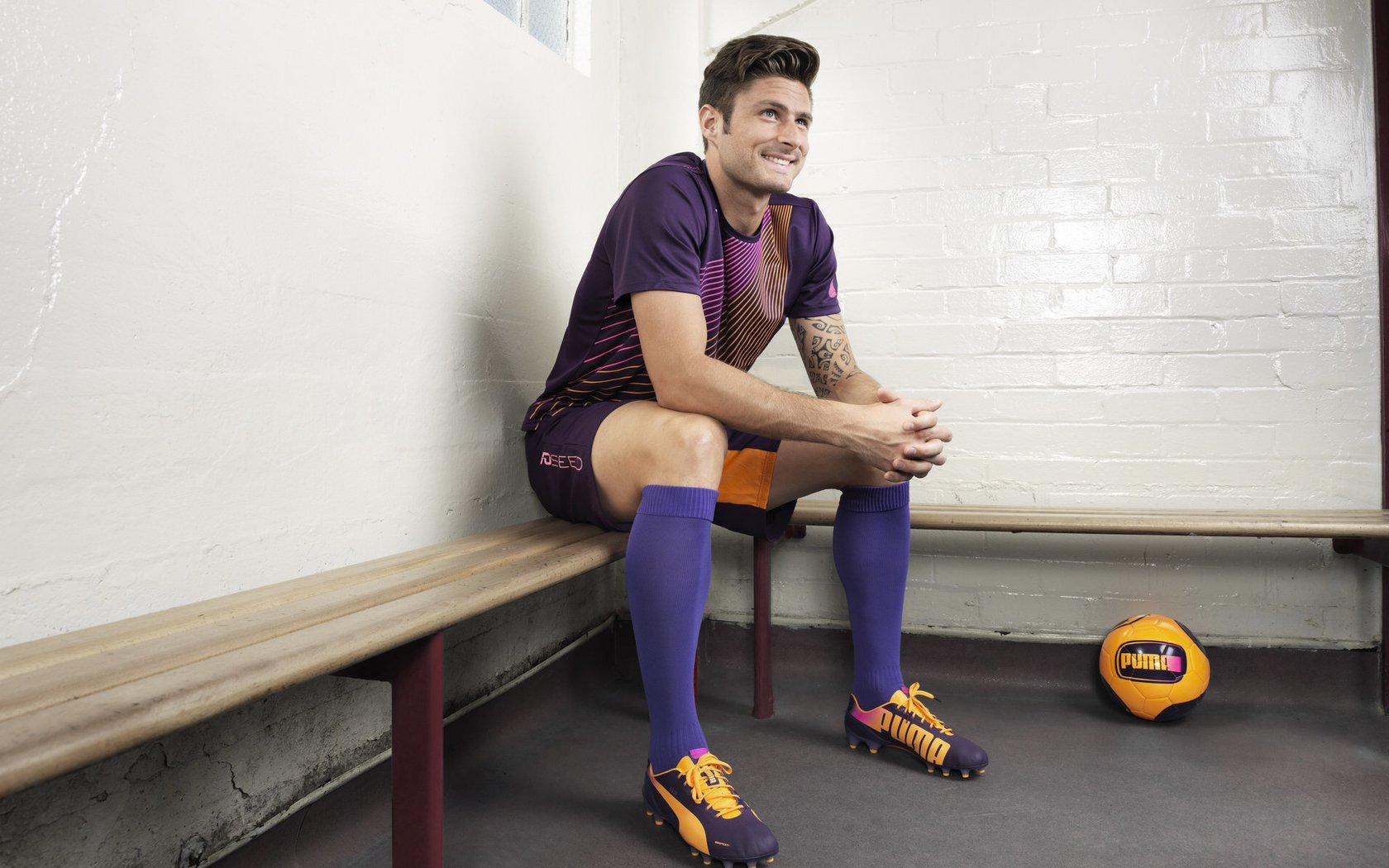 国际足联公布2025年全新世俱杯名额分配方案，32队参赛，欧冠冠军直通引热议